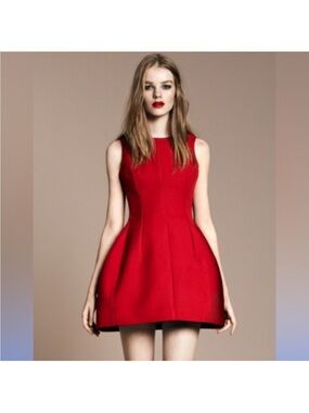 Zara | Special Edition Red Voluminous Structured Mini Dress contour Lined M